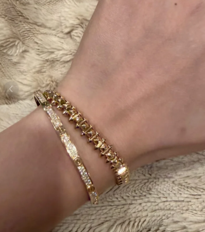 [⭐Renara]Rivet Bracelet