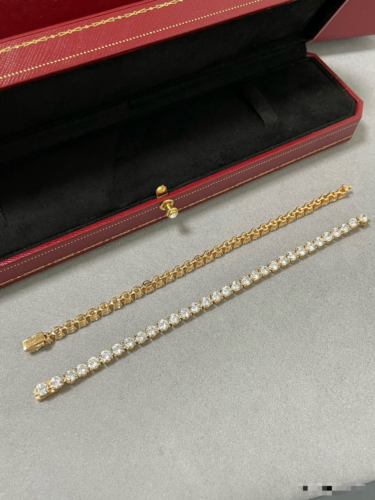 [⭐Renara jewelrys]TENNIS BRACELET WITH FULL DIAMOND SETTING