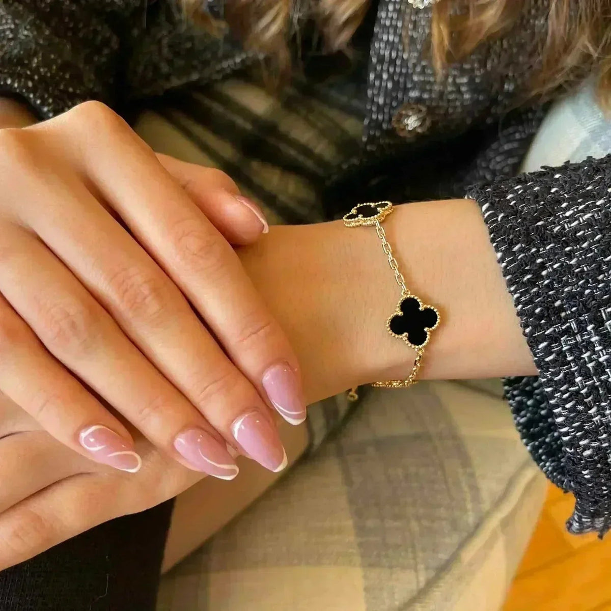 [⭐Renara] CLOVER 5 MOTIF ONYXS BRACELET COLLECTION
