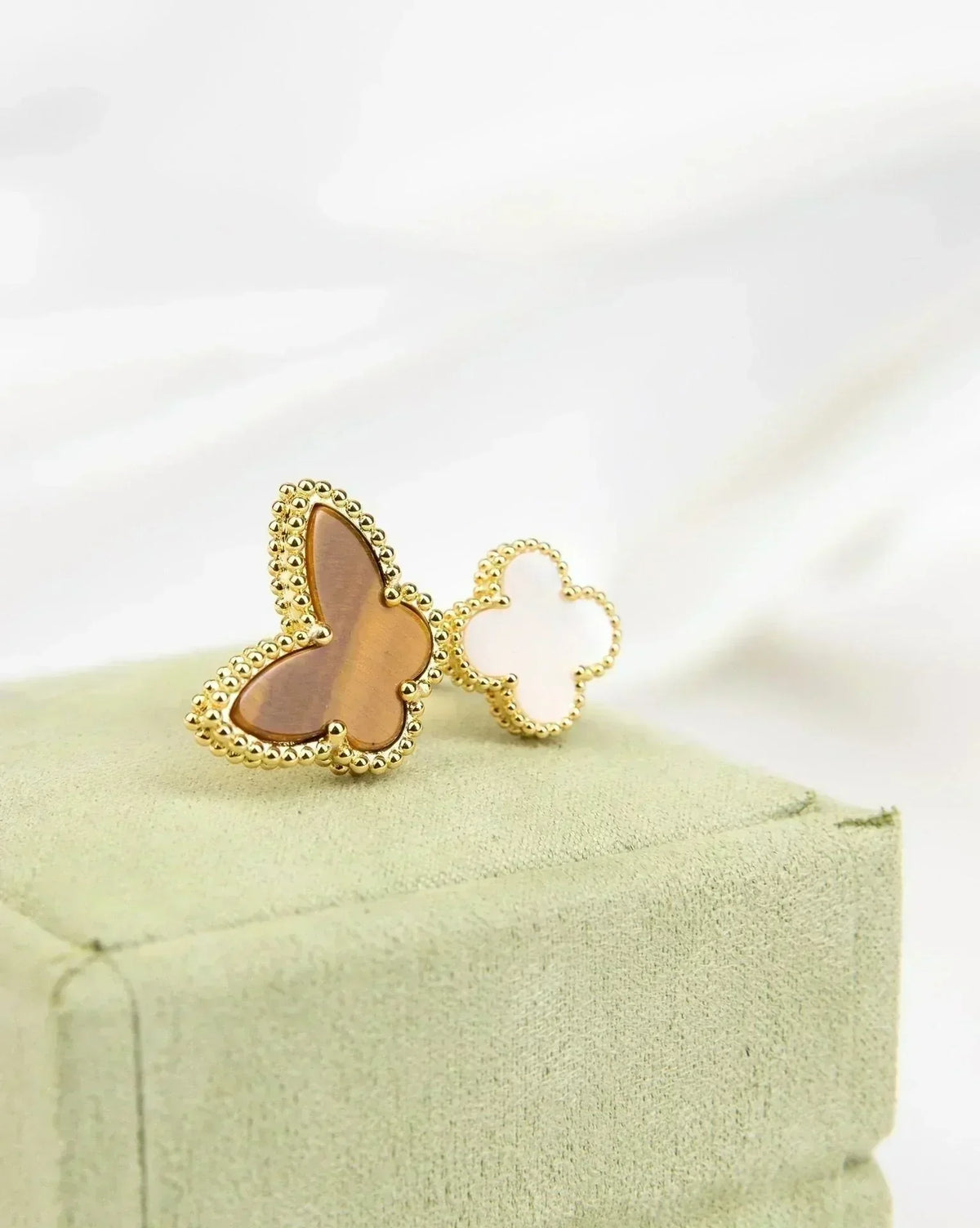 [⭐Renara]LUCKY BETWEEN THE FINGER RING