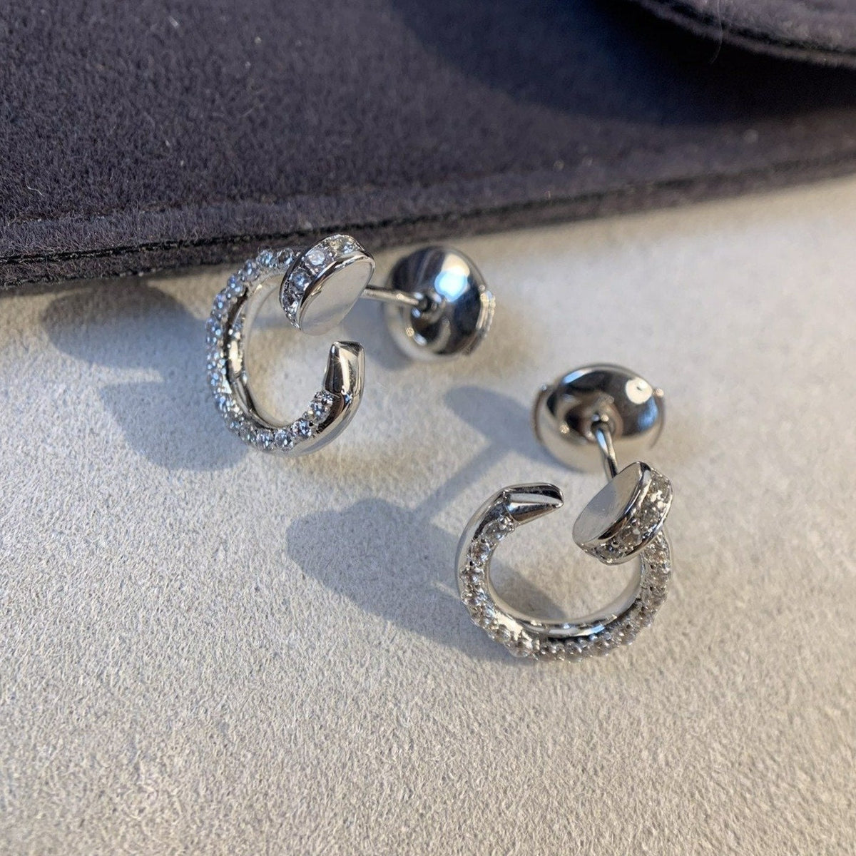 [⭐Renara]JUSTE EARRINGS SILVER DIAMONDS