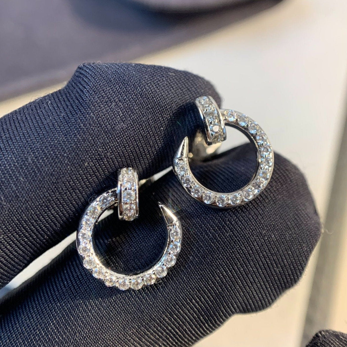 [⭐Renara]JUSTE EARRINGS SILVER DIAMONDS