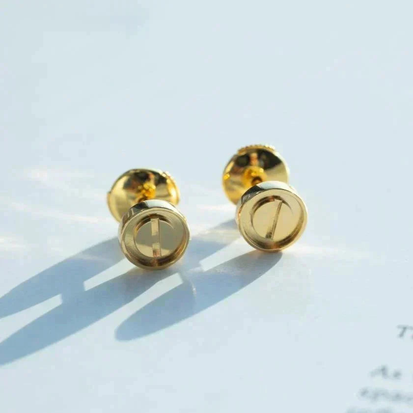 [⭐Renara]LOVE EARRINGS GOLD 10MM
