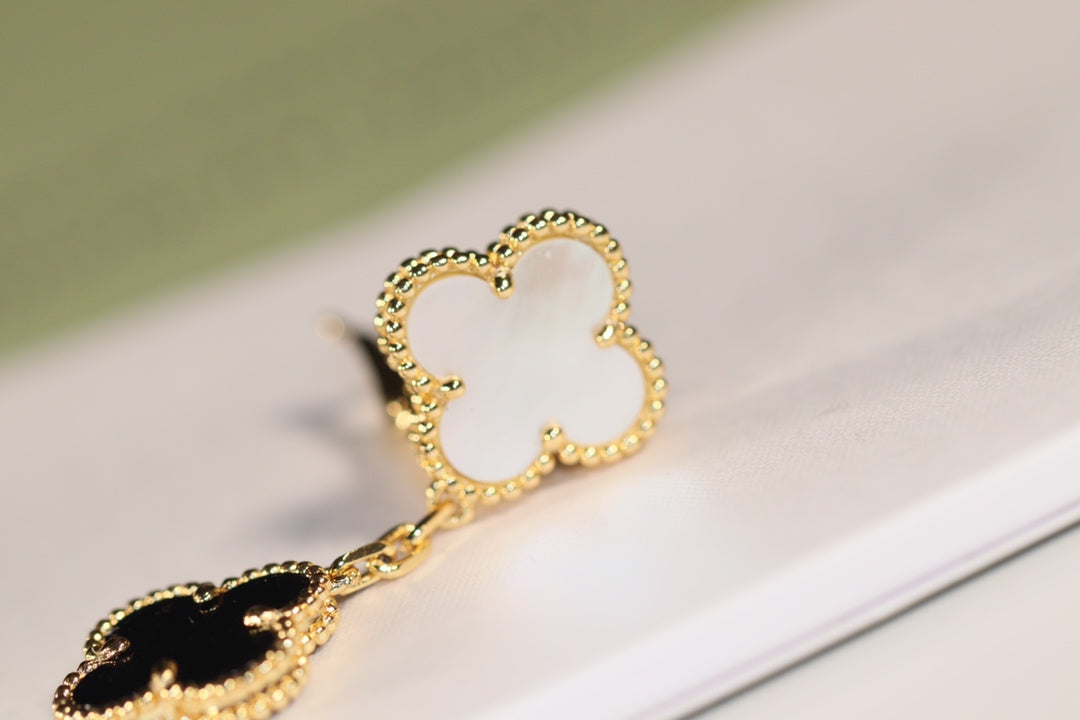 [⭐Renara]CLOVER EARRINGS GOLD ONYX MOP 3 MOTIF