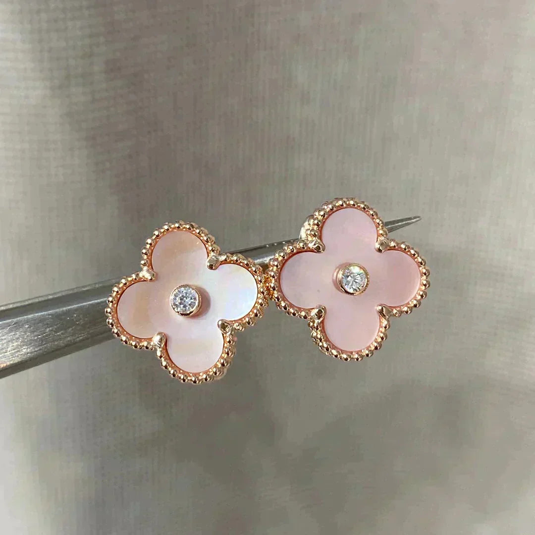 [⭐Renara]CLOVER MEDIUM 1 MOTIFS  PINK MOP DIAMOND EARRINGS