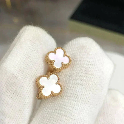 [⭐Renara]CLOVER MINI 9.5MM WHITE MOP EARRINGS