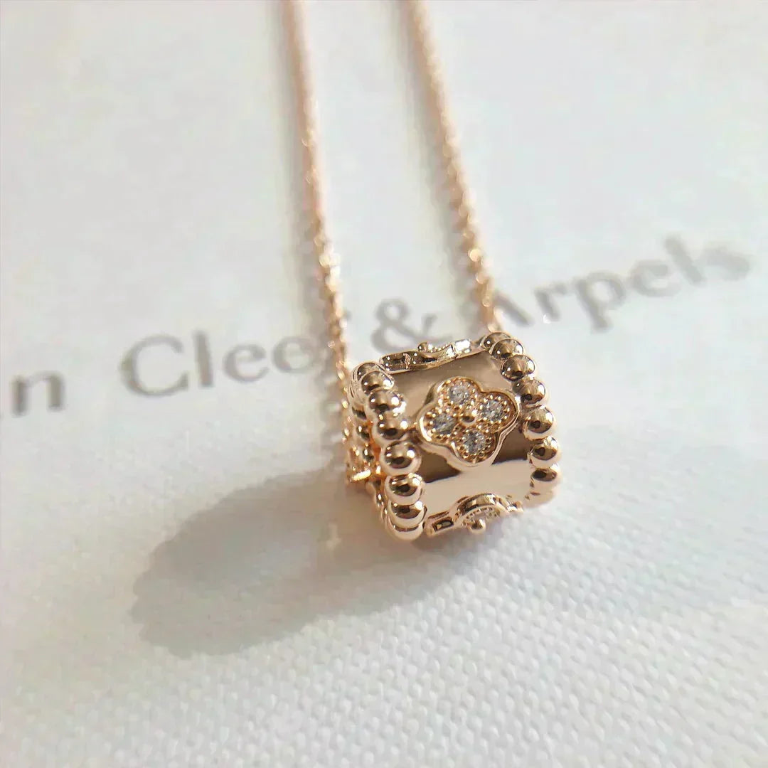 [⭐Renara]PERLEE PEDANT NECKLACE GOLD / ROSE GOLD