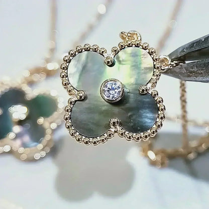 [⭐Renara]CLOVER 15MM DIAMOND AND MOTHER-OF-GREY NECKLACE