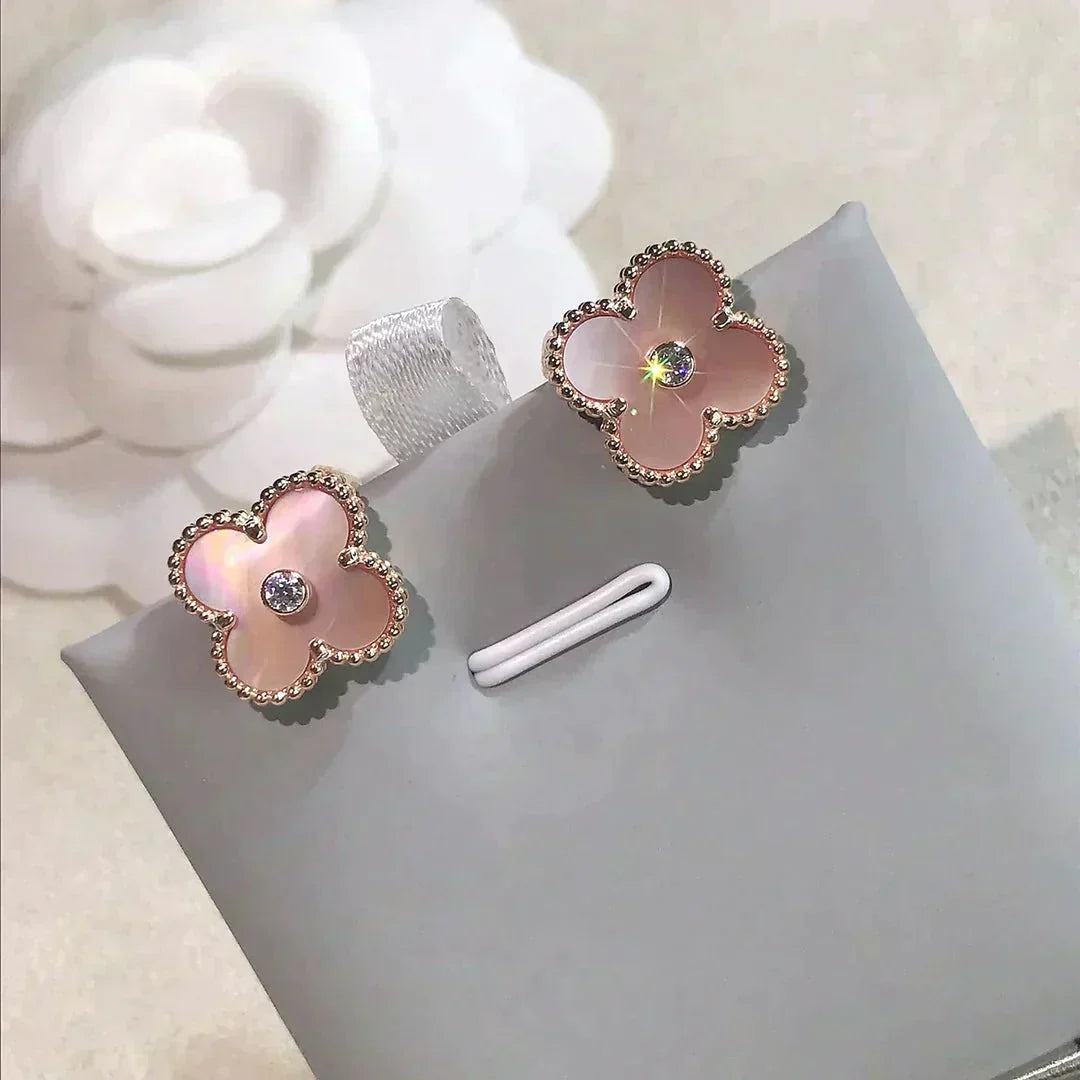 [⭐Renara]CLOVER MEDIUM 1 MOTIFS  PINK MOP DIAMOND EARRINGS