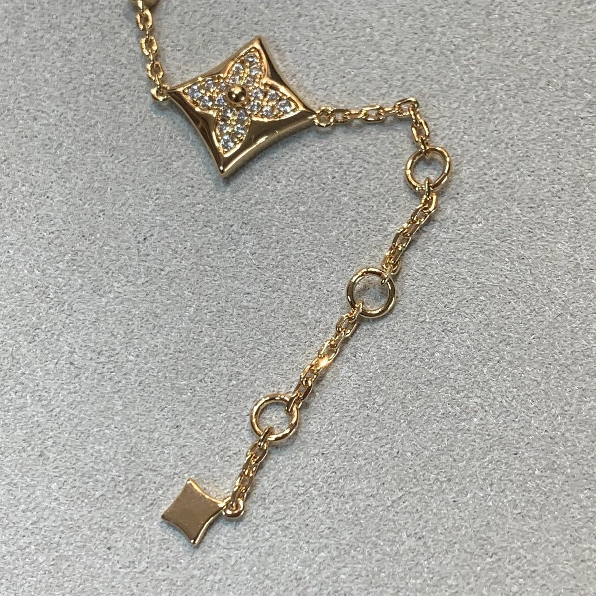 [⭐Renara]STAR AND SUN 4 MOTIFS GOLD DIAMONDS BRACELET
