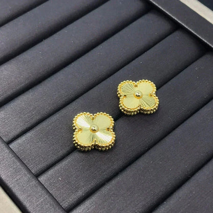 [⭐Renara]CLOVER MINI 9.5MM LASER EARRINGS