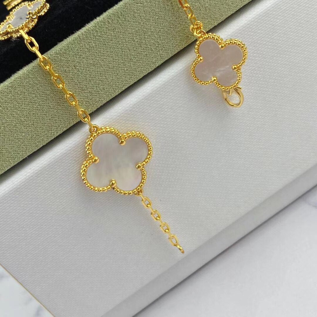 [⭐Renara]MAGIC CLOVER MOP GOLD BRACELET 5 MOTIFS