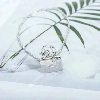 [⭐Renara]AMULETTE PEDANT SILVER NECKLACE