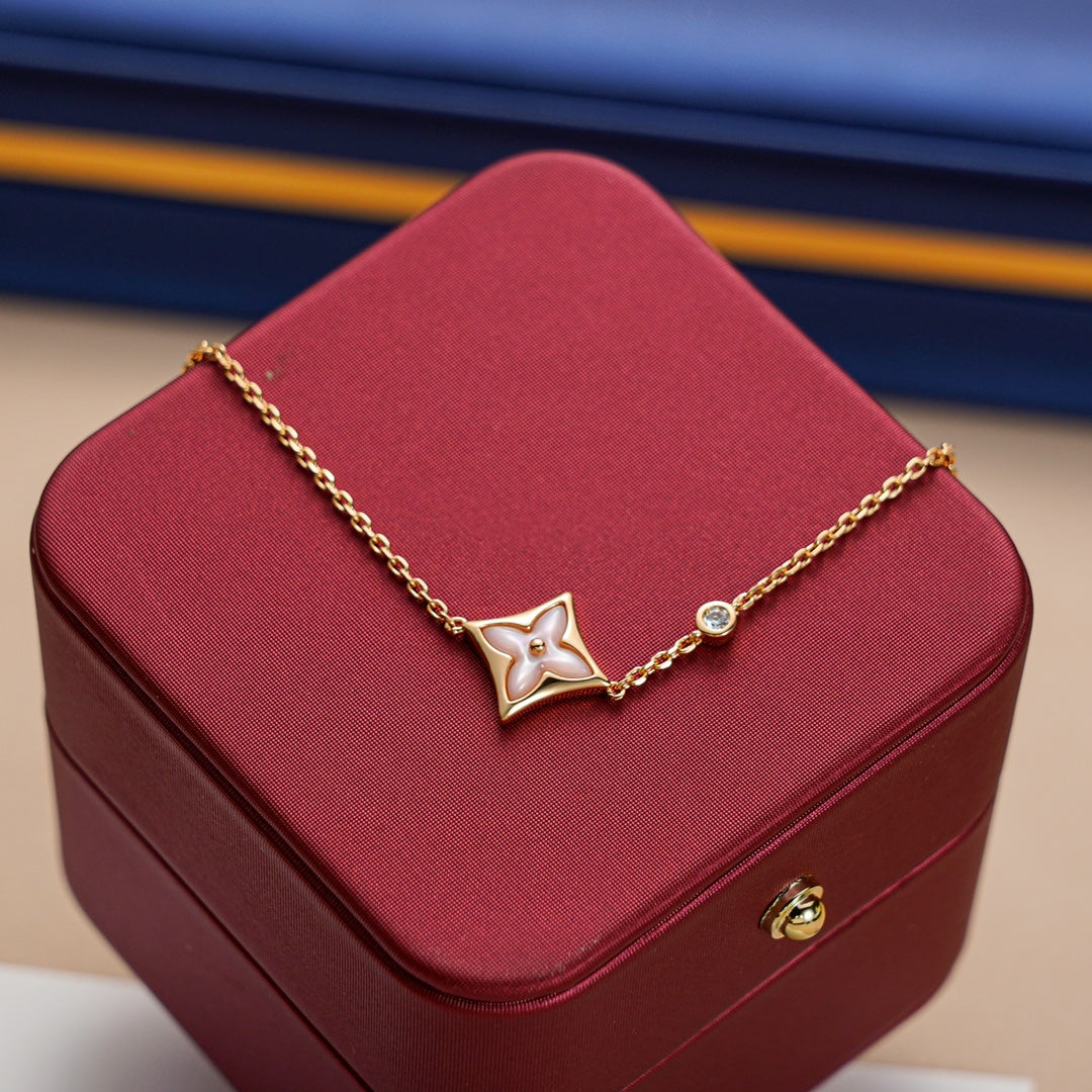 [⭐Renara]STAR 1 DIAMOND PINK GOLD BRACELET
