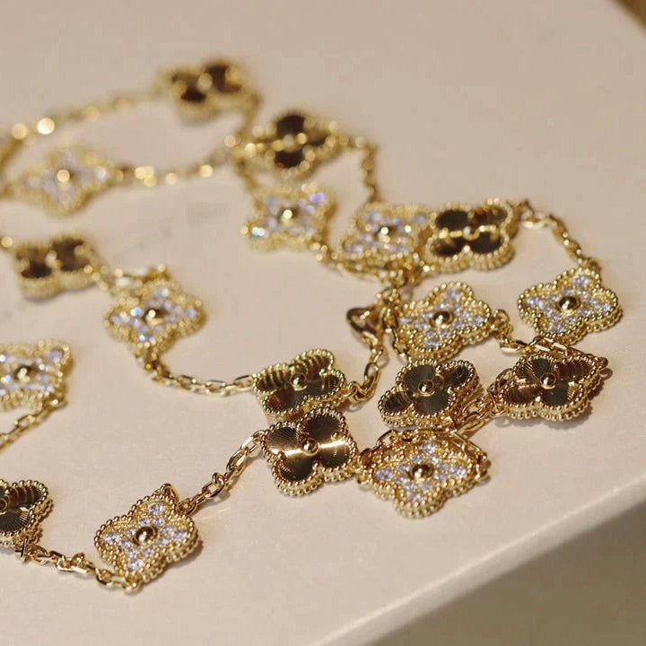 [⭐Renara]CLOVER 20 MOTIFS LASER DIAMOND NECKLACE