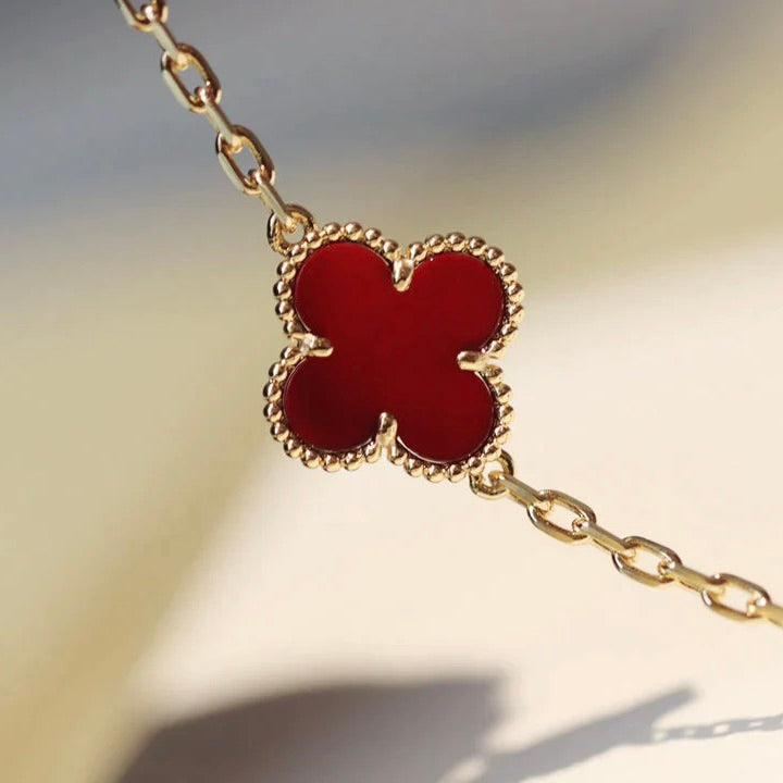 [⭐Renara]CLOVER 20 MOTIFS CARNELIAN NECKLACE