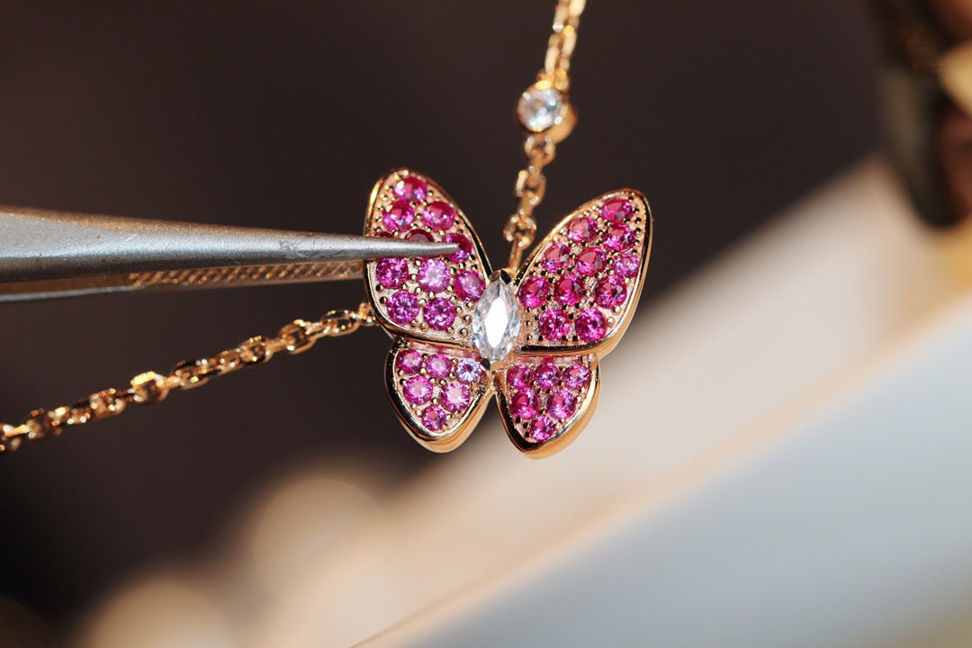 [⭐Renara]BUTTERFLY RED DIAMOND ROSE GOLD NECKLACE