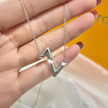 [⭐Renara]VOLTE UPSIDE DOWN NECKLACE
