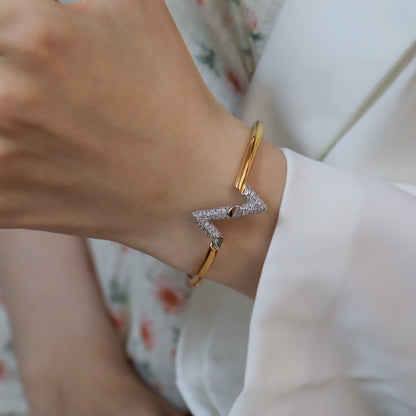 [⭐Renara]VOLTE UPSITE DOWN GOLD DIAMOND BRACELET