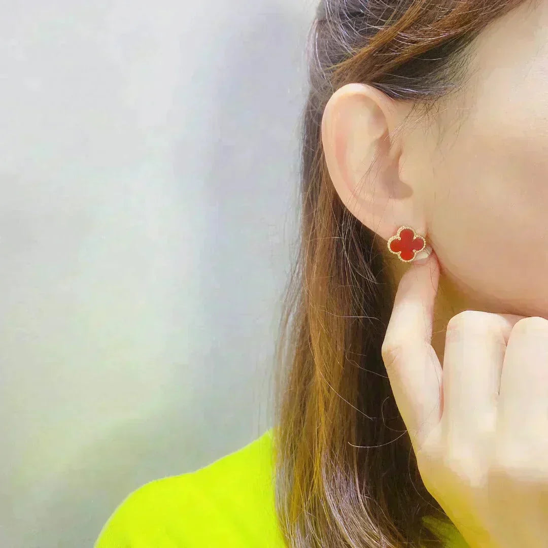 [⭐Renara]CLOVER MEDIUM 1 MOTIFS CARNELIAN  EARRINGS