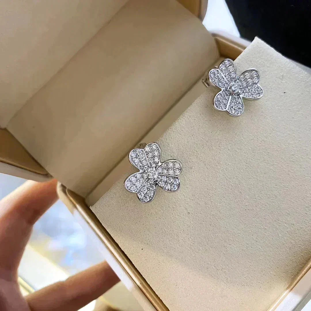 [⭐Renara]CLOVER COMOS DIAMOND EARRINGS SILVER