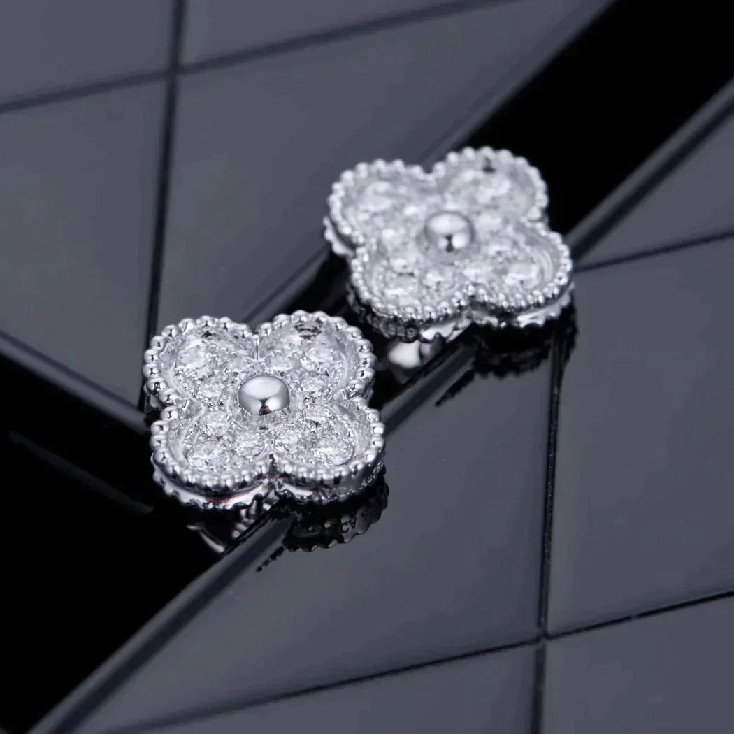 [⭐Renara]CLOVER 1 MOTIFS DIAMOND STUD EARRINGS SILVER