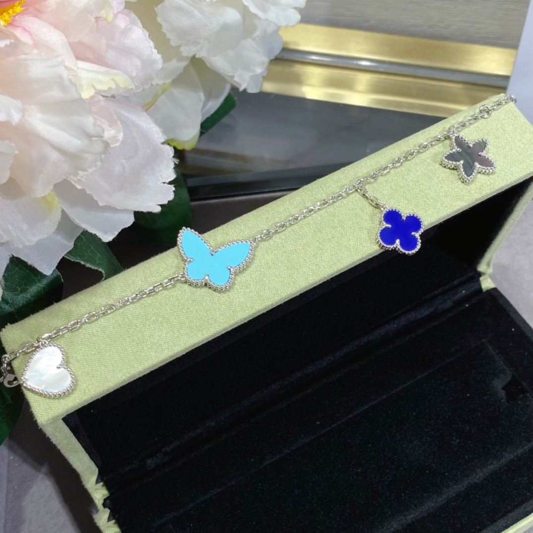 [⭐Renara]LUCKY SPRING SILVER BRACELET 4 MOTIF
