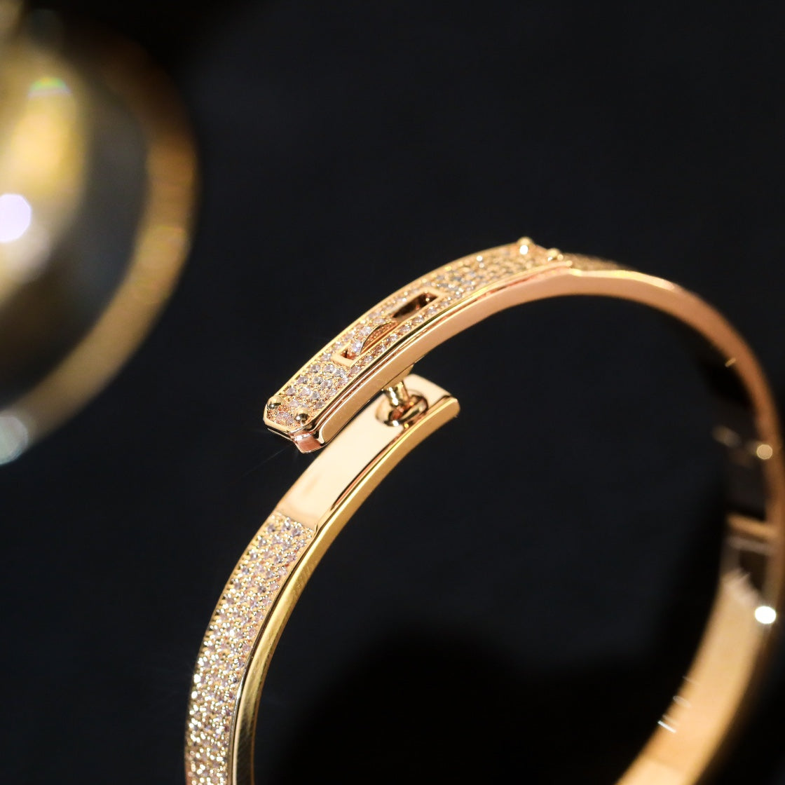 [⭐Renara]KELLY BRACELET DIAMOND PAVED