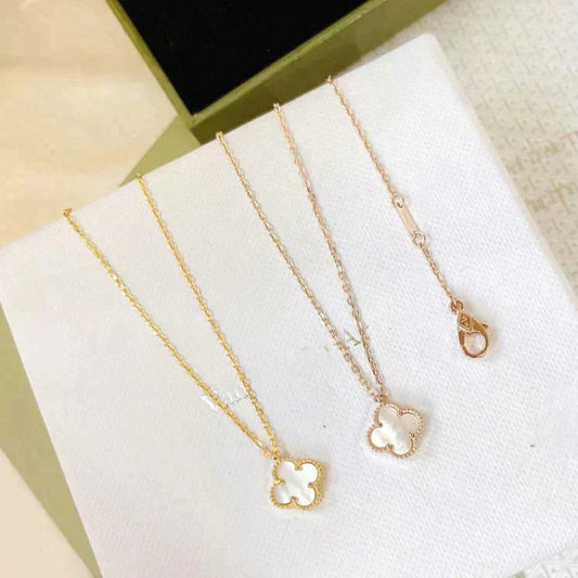 [⭐Renara]CLOVER MINI 9.5MM WHITE MOTHER-OF-PEARL NECKLACE
