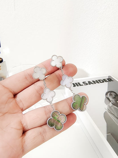 [⭐Renara]CLOVER 3 MOTIFS CHALCEDONY DARK MOP SILVER EARRINGS