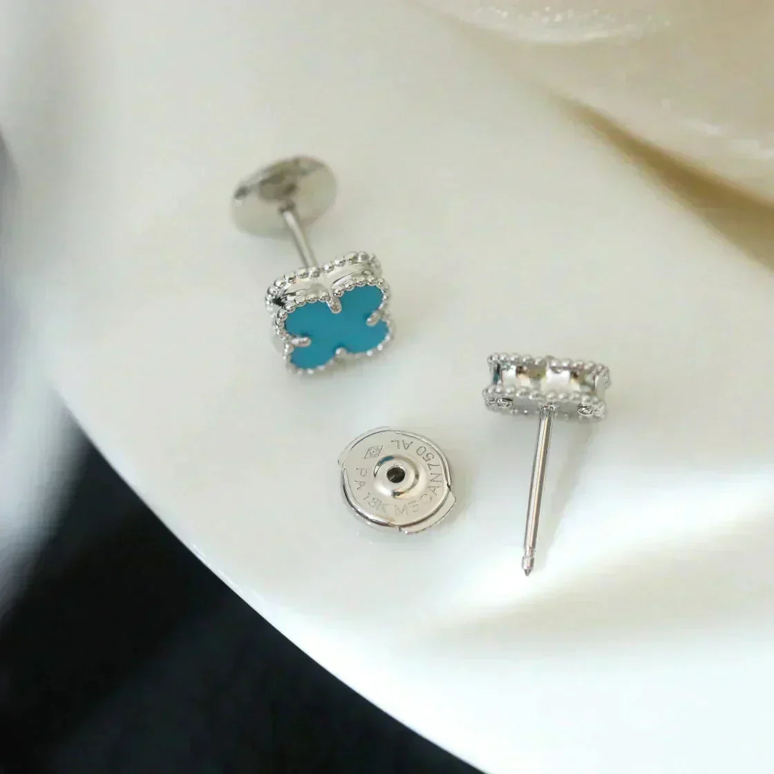 [⭐Renara]CLOVER MINI 9.5MM ONYX STUD EARRINGS SILVER