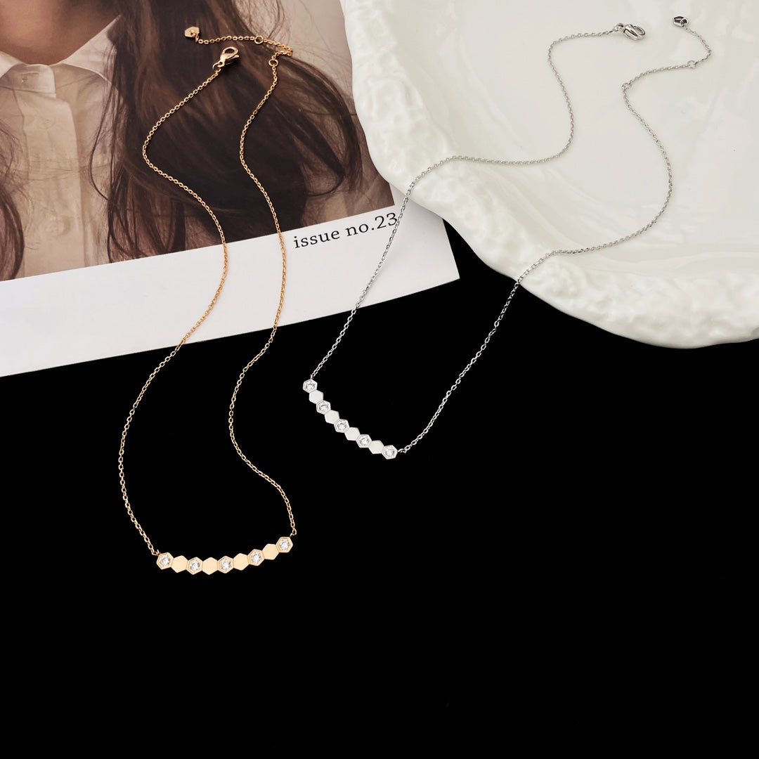 [⭐Renara]BEE MY LOVE DIAMOND NECKLACE