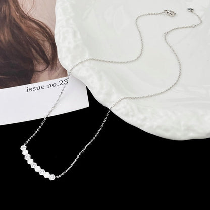 [⭐Renara]BEE MY LOVE DIAMOND NECKLACE