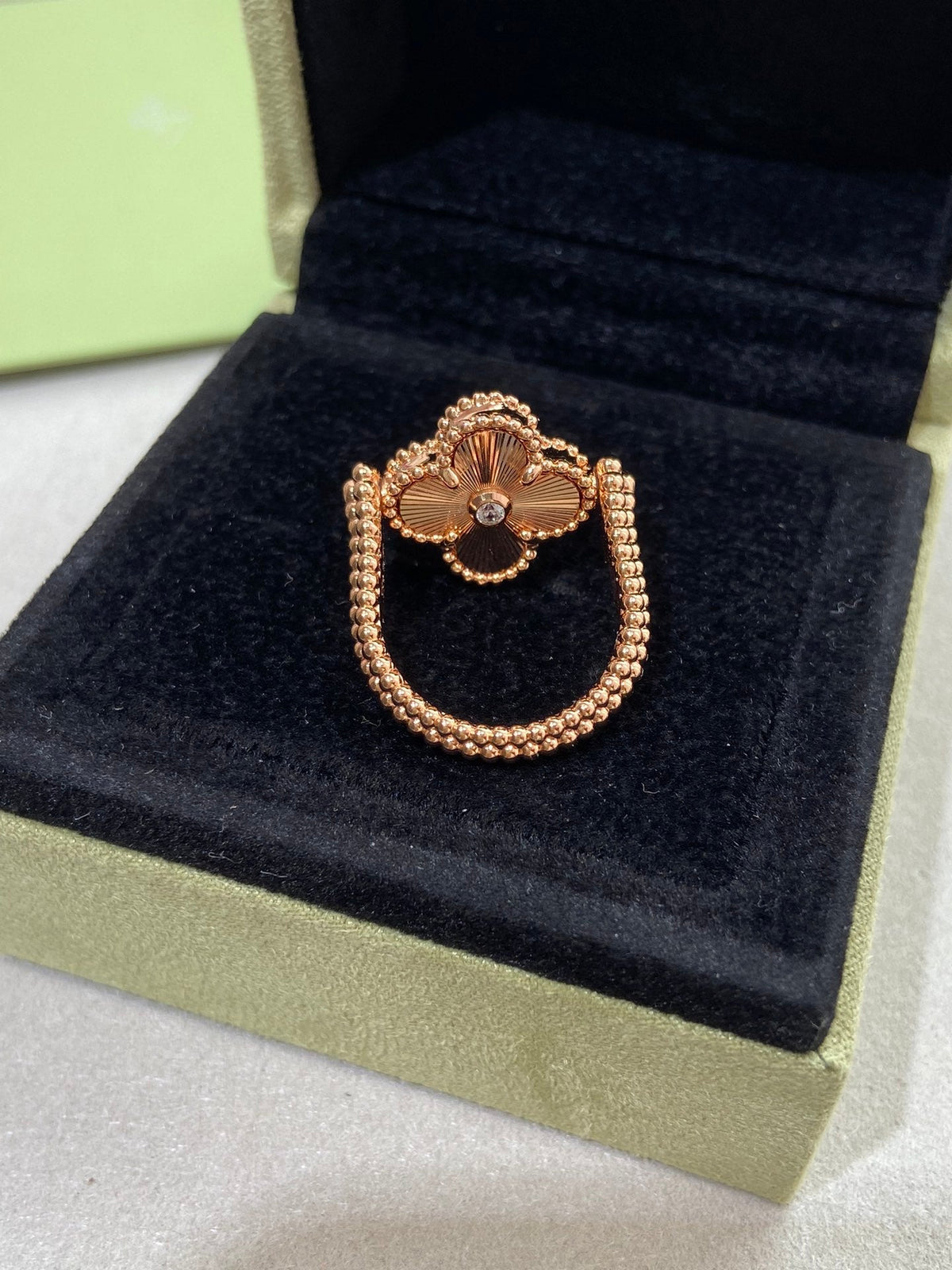 [⭐Renara]CLOVER RIVERSIBLE ROSE GOLD RING
