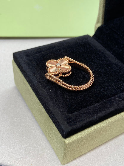 [⭐Renara]CLOVER RIVERSIBLE ROSE GOLD RING