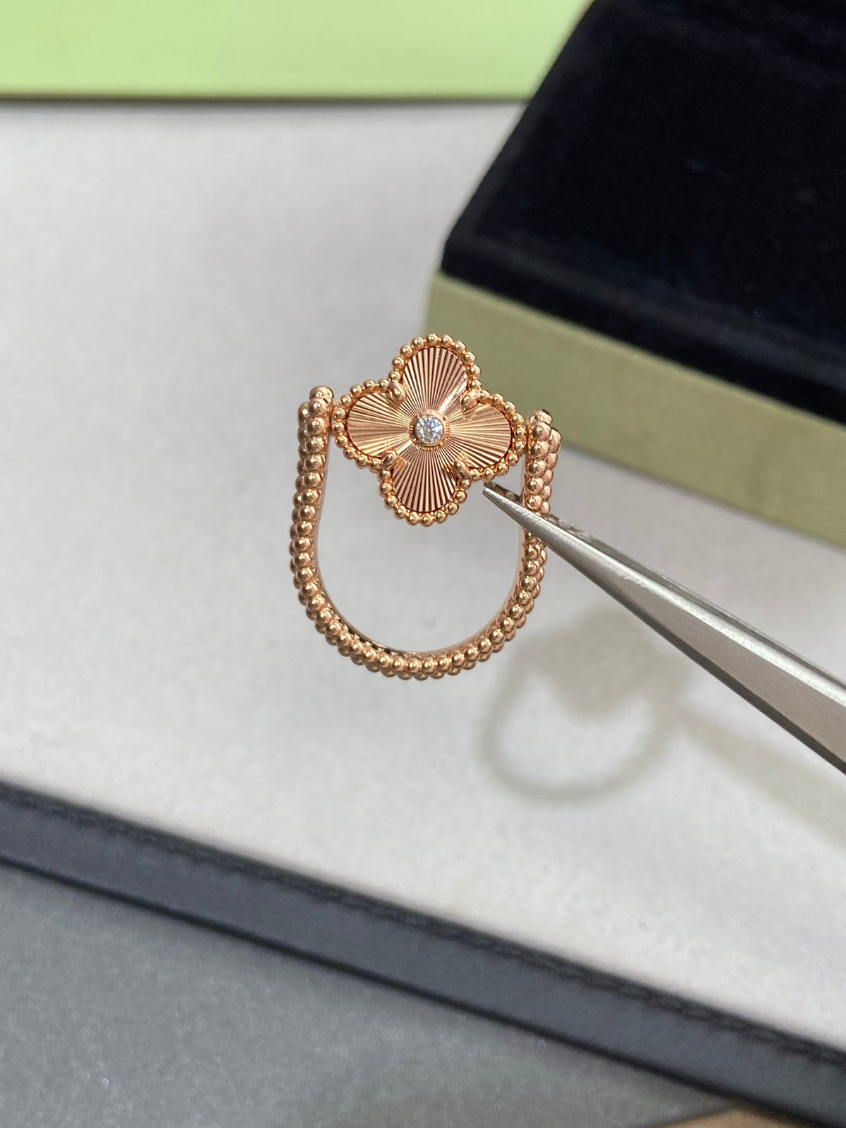 [⭐Renara]CLOVER RIVERSIBLE ROSE GOLD RING
