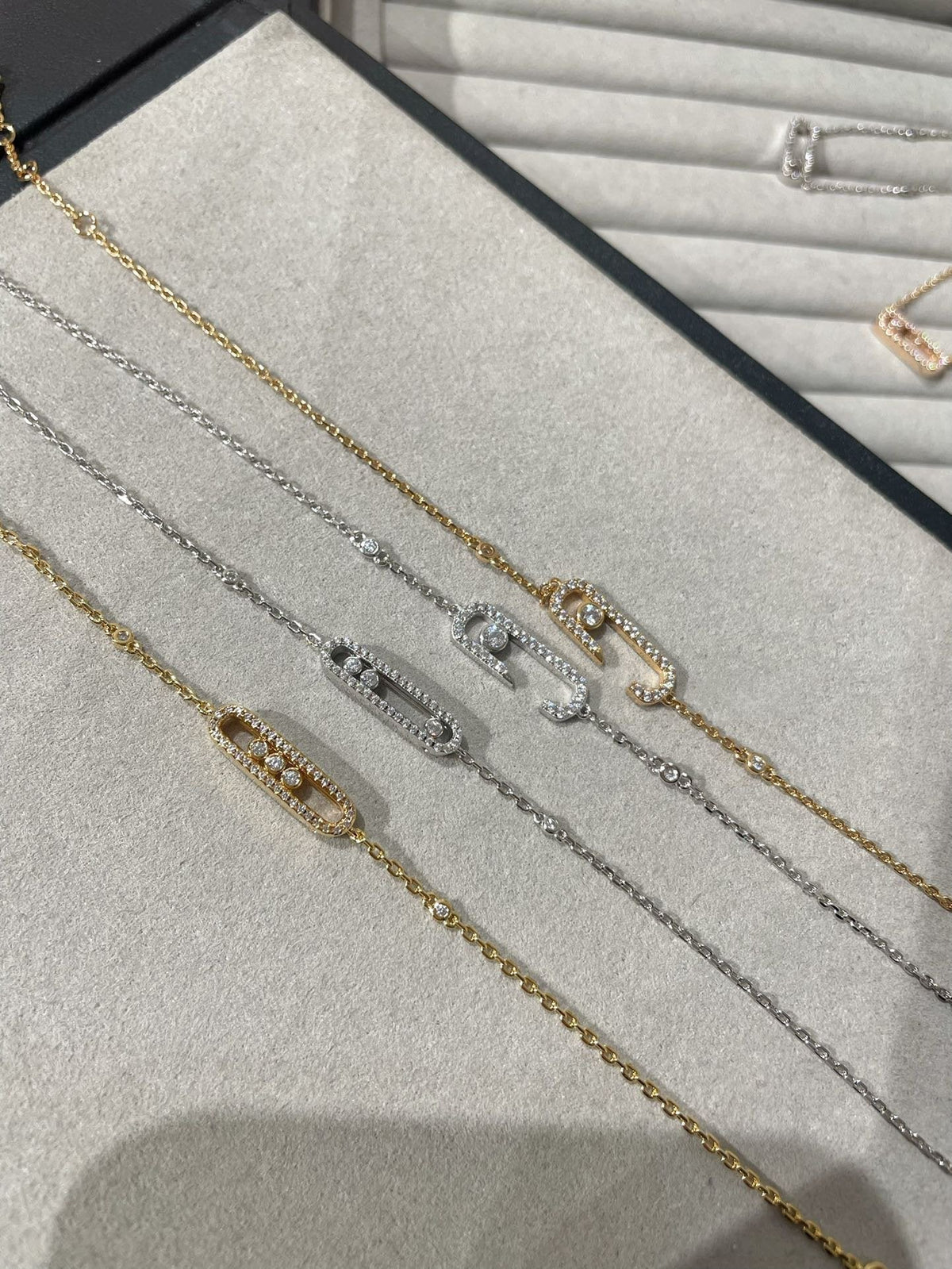 [⭐Renara]BABY MOVE DIAMOND BRACELET