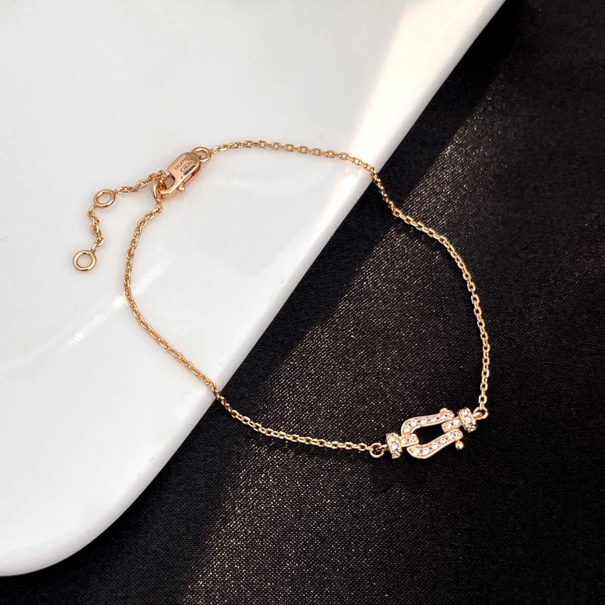 [⭐Renara]FORCE 10 FULL DIAMOND BUCKLE CHAIN LINK MINI MODEL