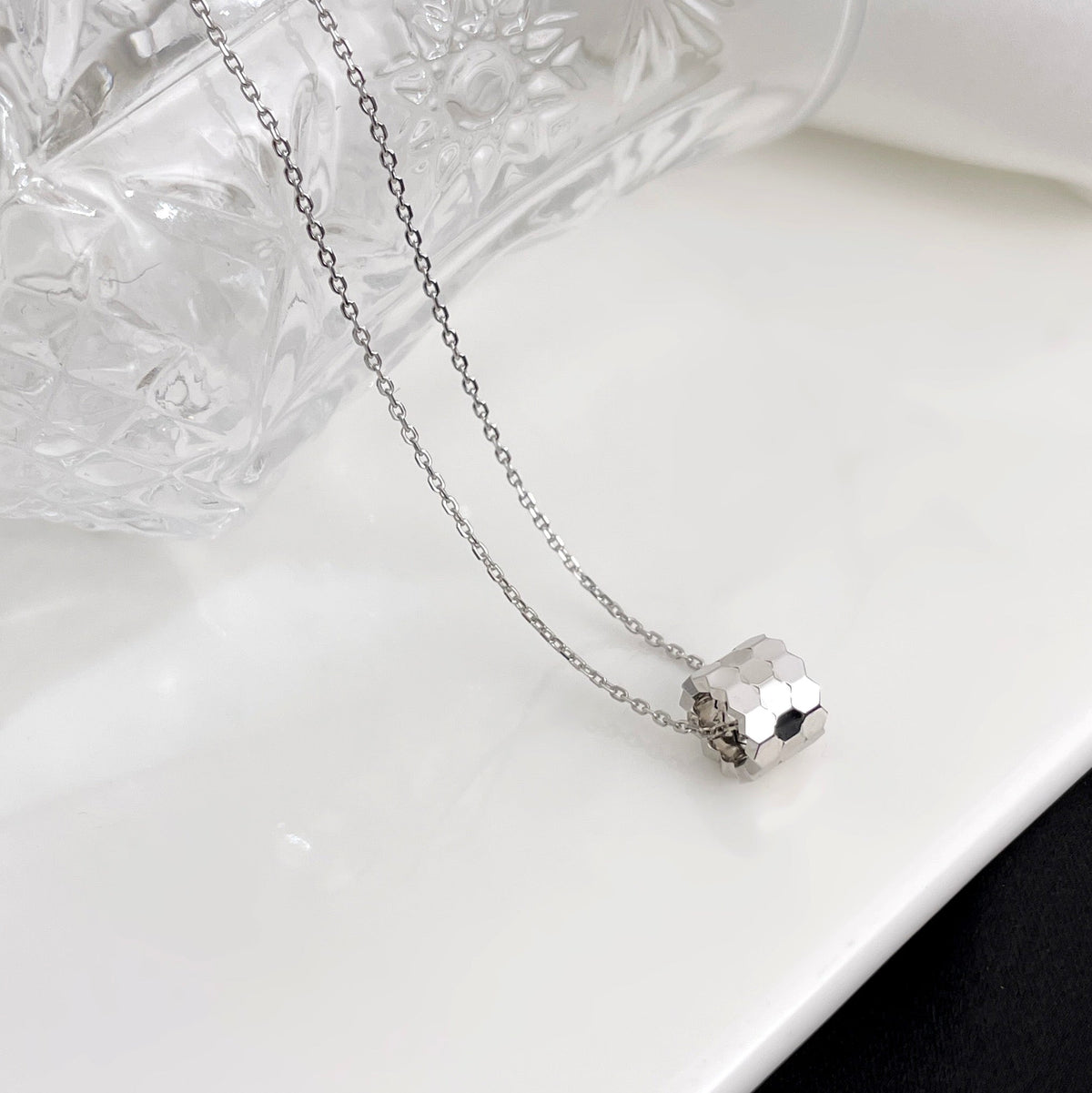 [⭐Renara]BEE MINI NECKLACE