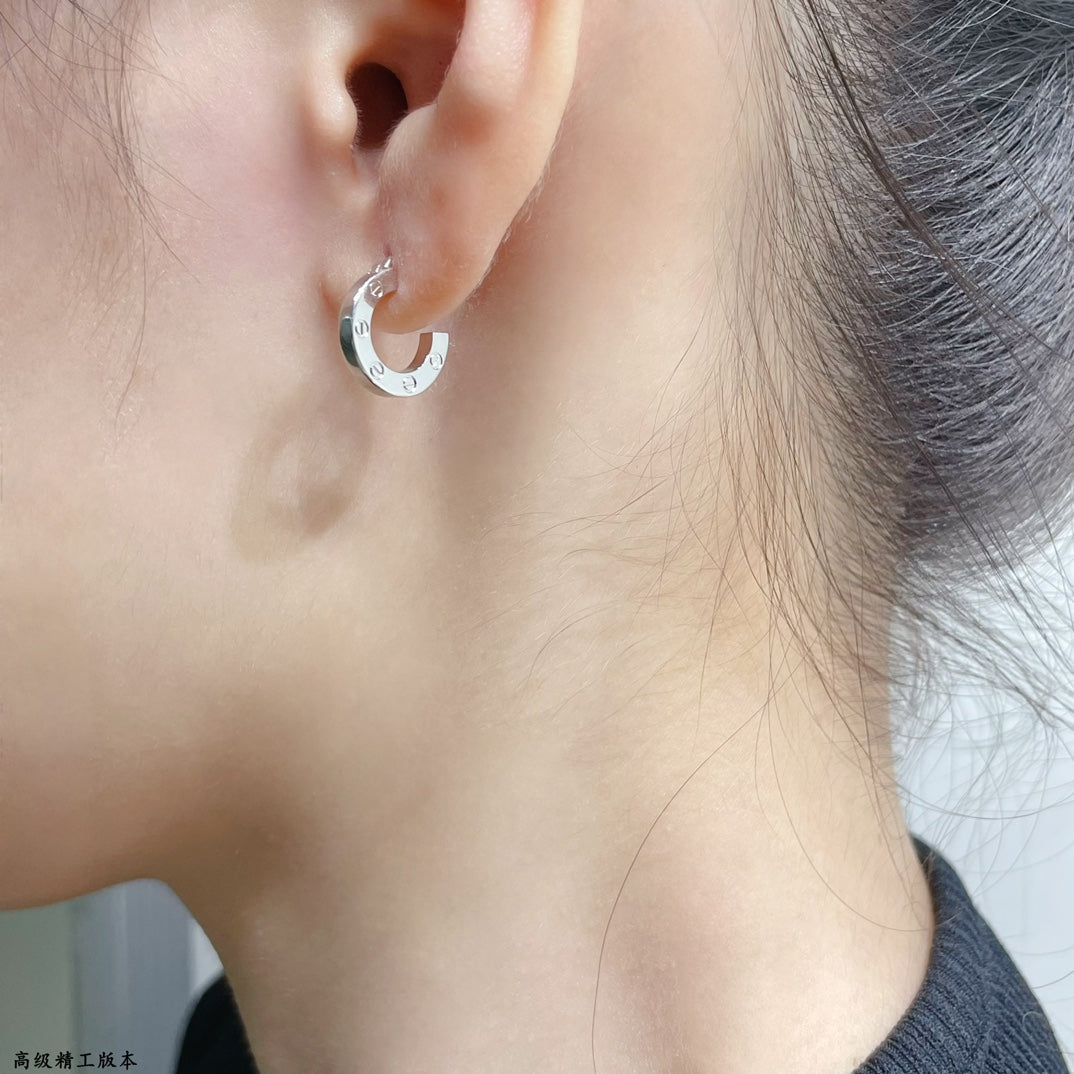 [⭐Renara]LOVE MINI EARRINGS