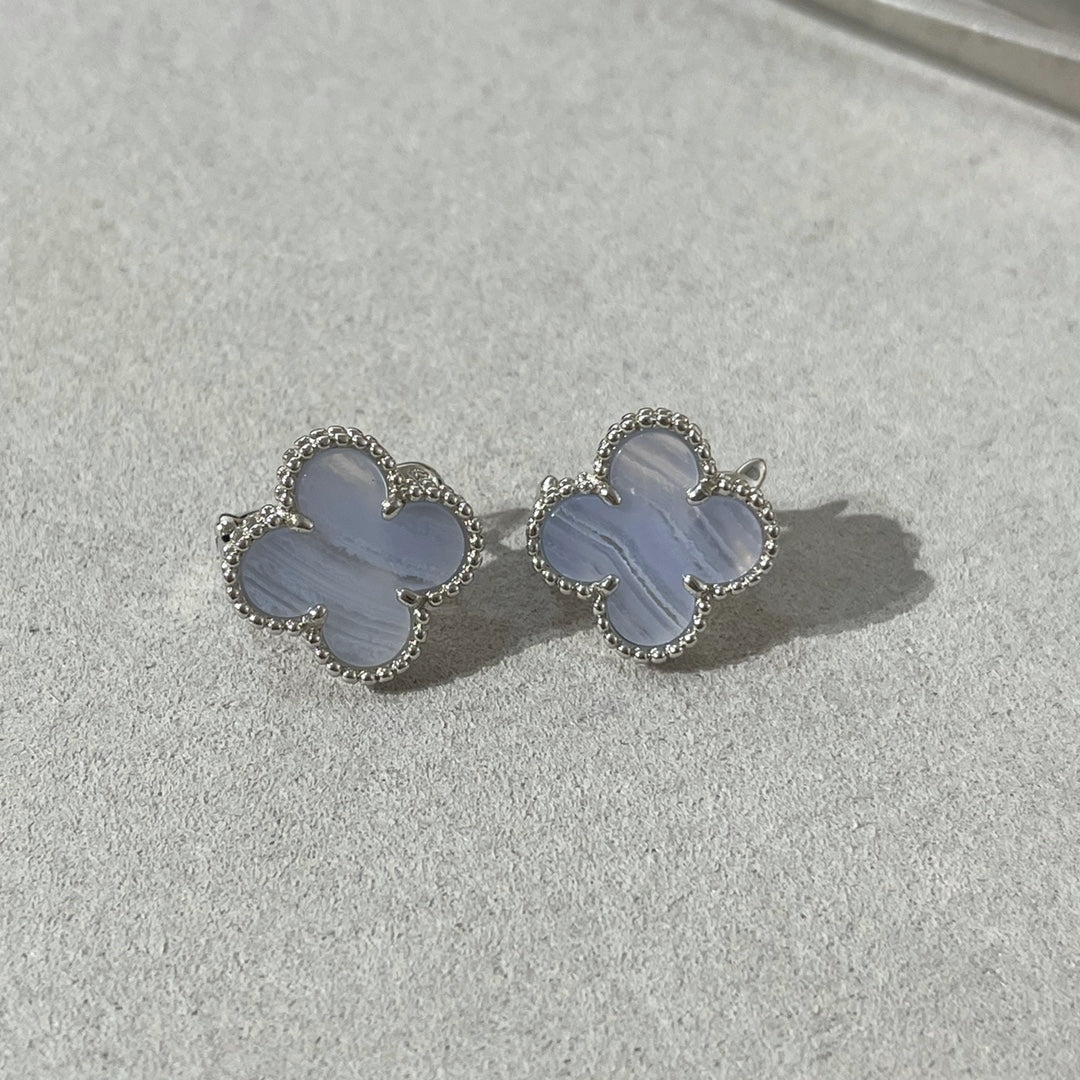 [⭐Renara]CLOVER CHALCEDONY SILVER STUD EARRINGS