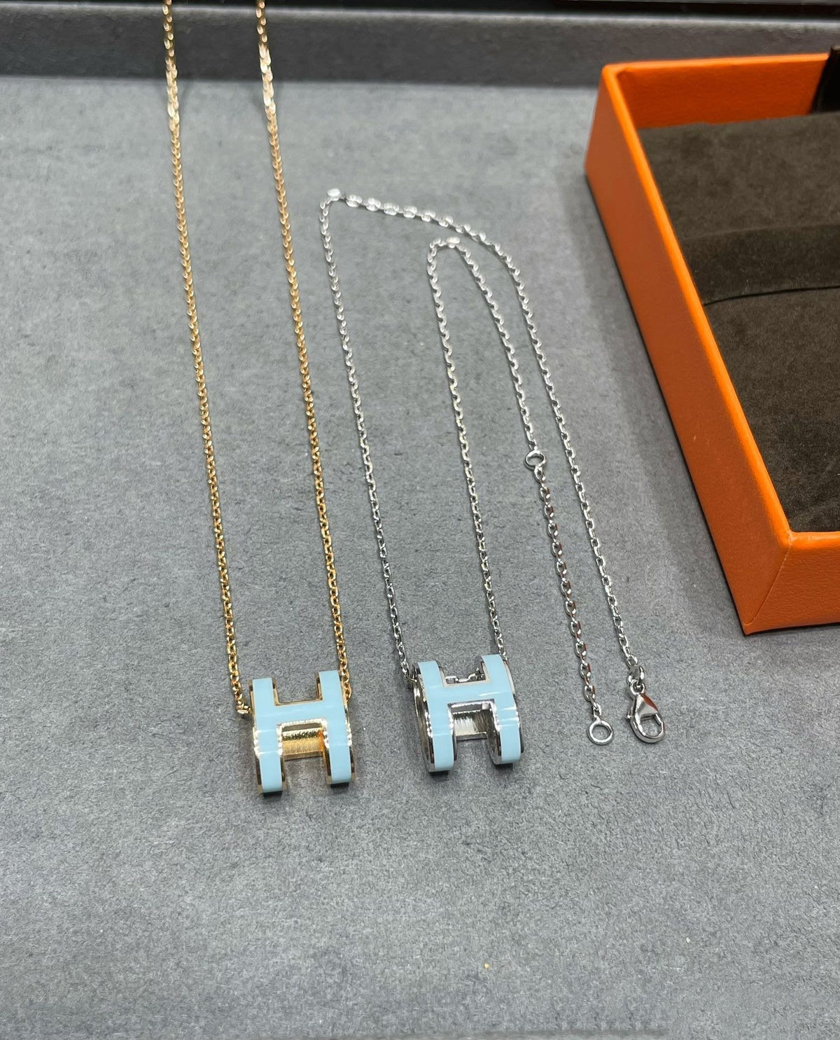 [⭐Renara]POP H SKY BLUE NECKLACE