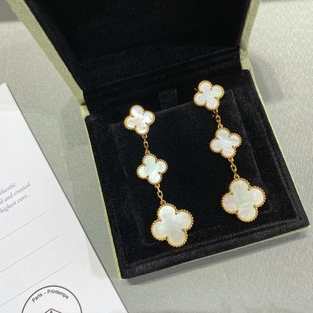 [⭐Renara]CLOVER MOP 3 MOTIFS GOLD EARRINGS