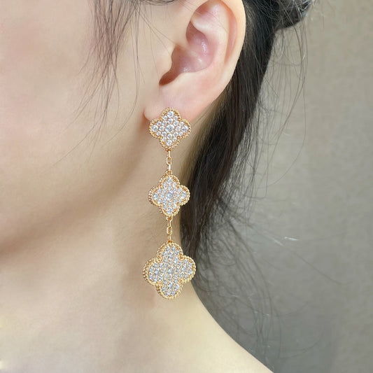 [⭐Renara]CLOVER 3 MOTIFS DIAMOND PAVED ROSE GOLD EARRINGS