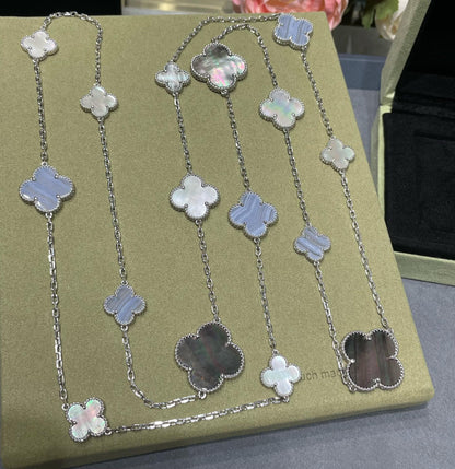 [⭐Renara]CLOVER 16 MOTIF CHALCEDONY MOP SILVER NECKLACE