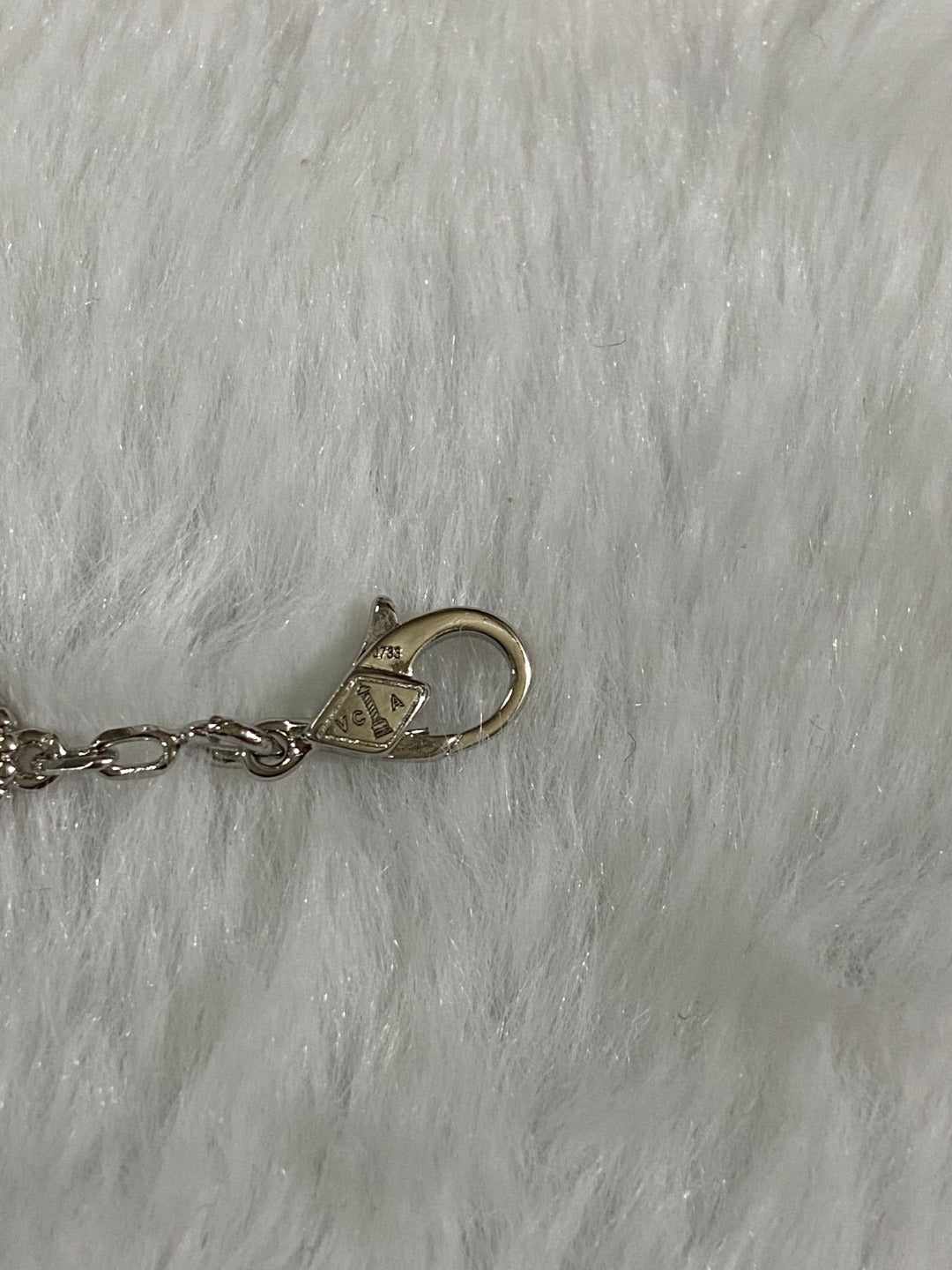[⭐Renara]CLOVER 1 MOTIF PIETERSITE BRACELET