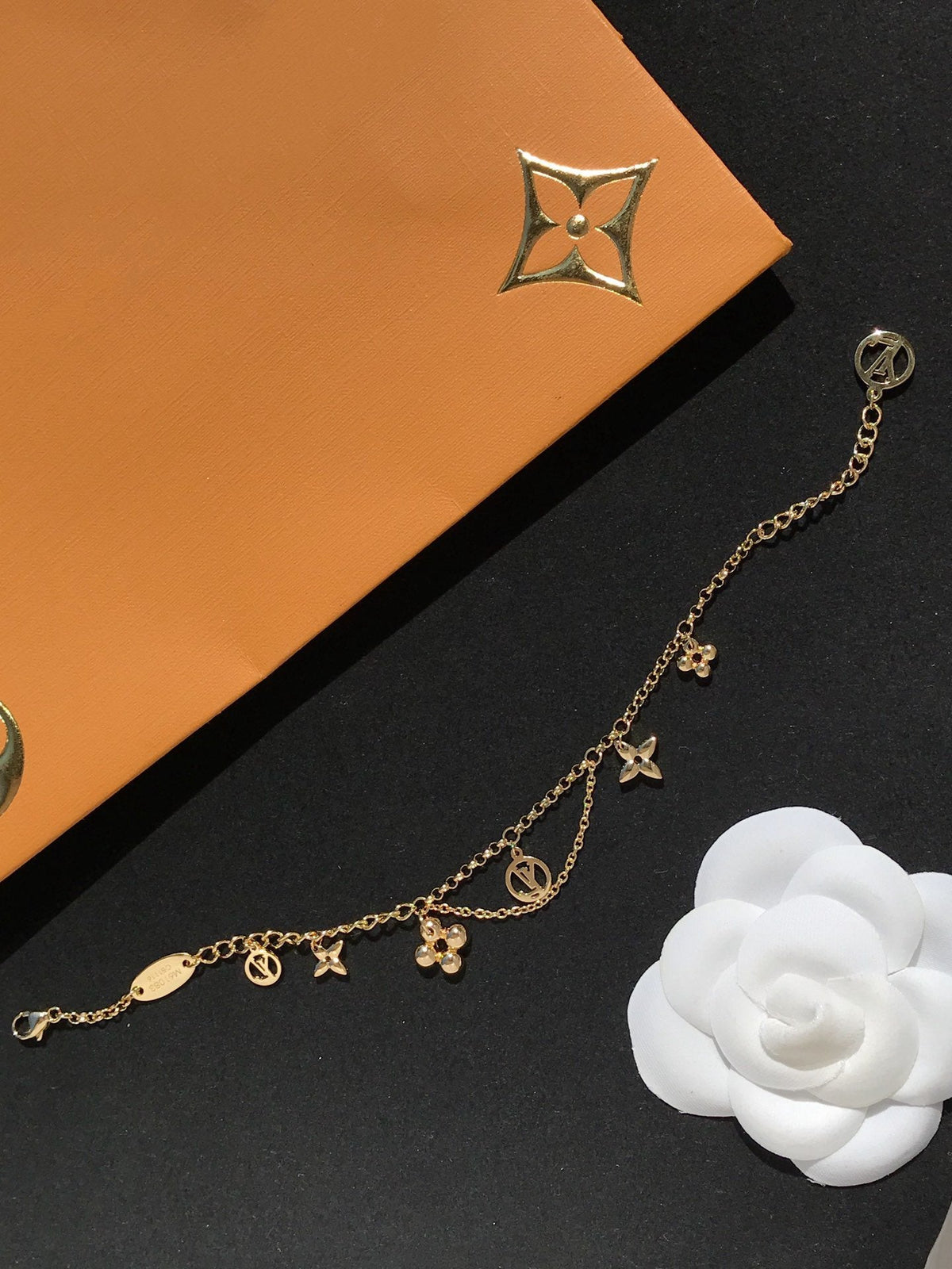 [⭐Renara]BLOOMING PINK GOLD MOP BRACELET