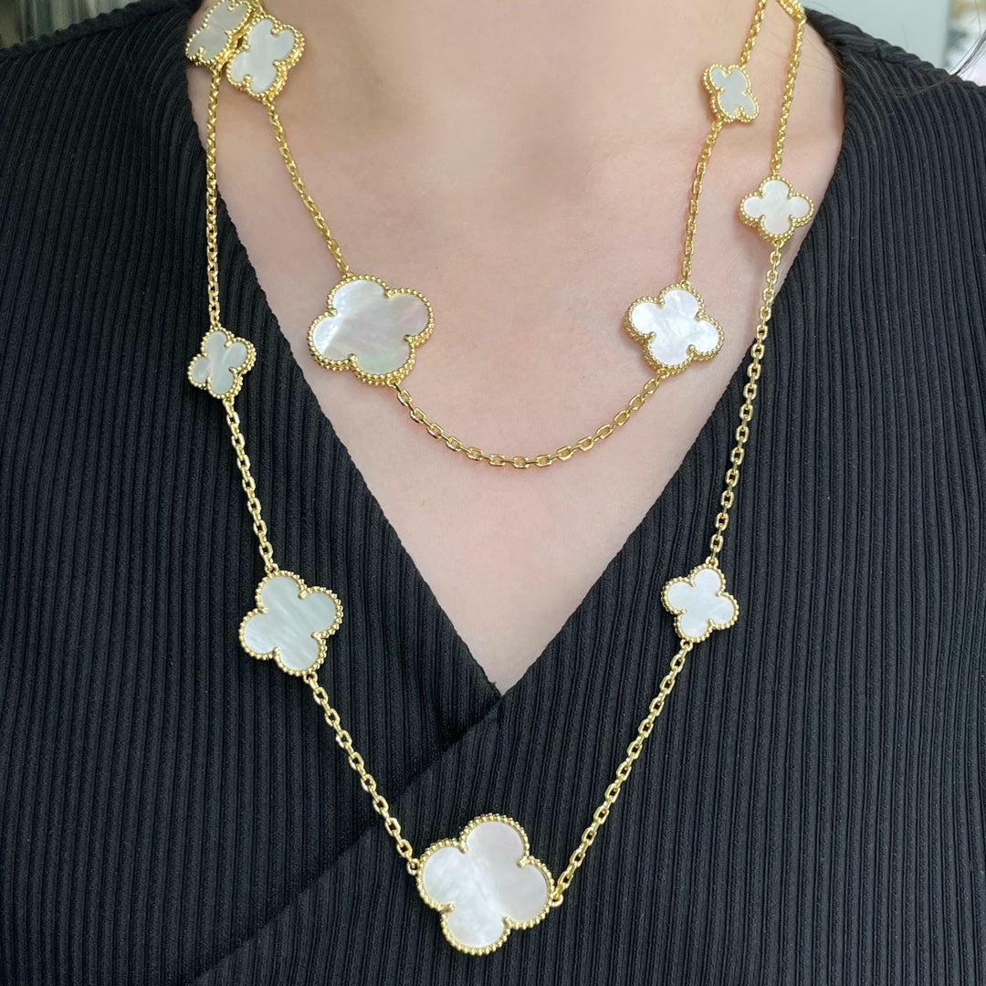 [⭐Renara]CLOVER 16 MOTIF WHITE MOP GOLD NECKLACE