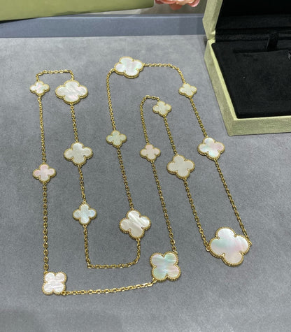 [⭐Renara]CLOVER 16 MOTIF WHITE MOP GOLD NECKLACE