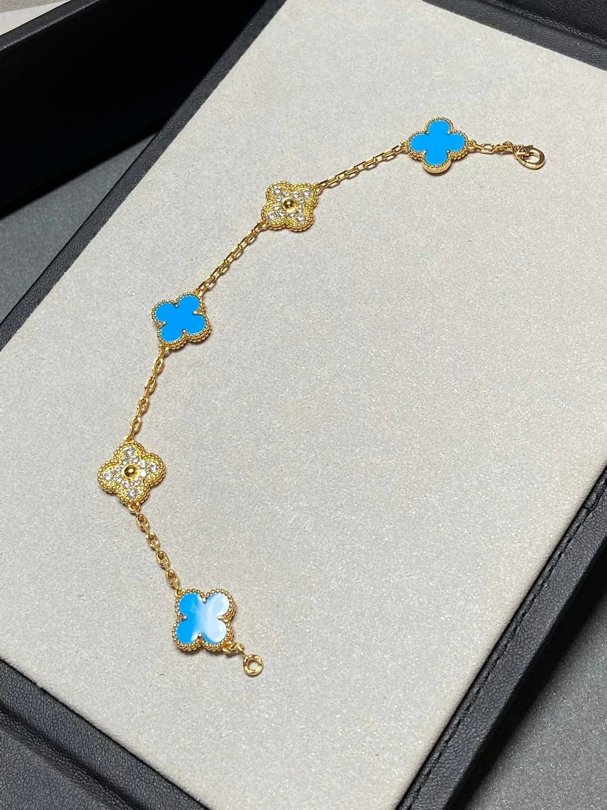 [⭐Renara] CLOVER 5 MOTIF BLUE AGATE BRACELET COLLECTION